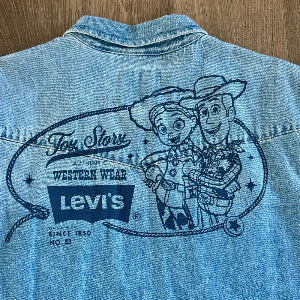 Levi's x Toy Story Denim Western Shacket Jean Shirt Jacket Size Large Unisex NWT - Picture 2 of 16